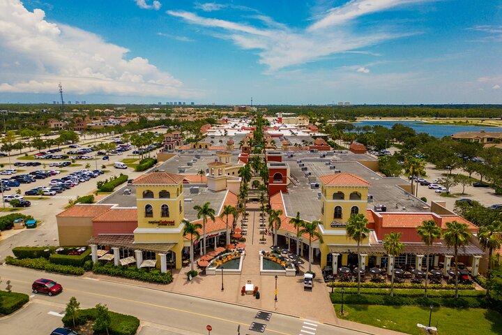 Tour privado de compras desde los hoteles de Fort Myers hasta Miromar Outlets