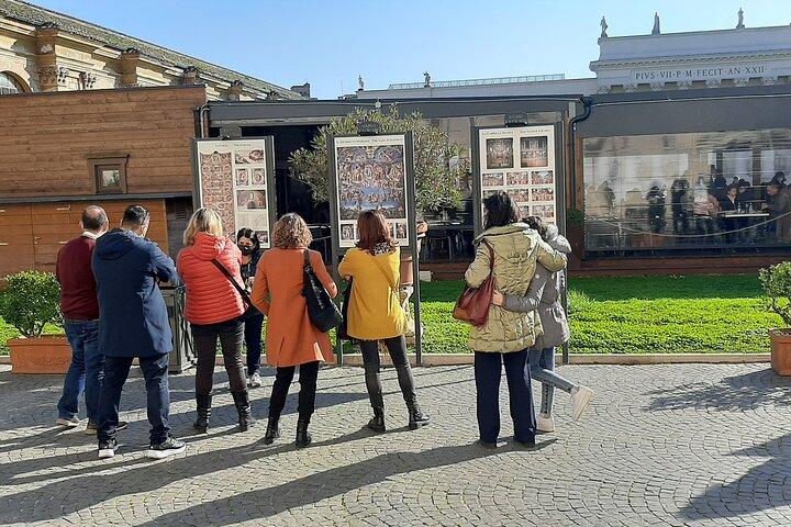 Private & Small Group Vatican Museum, Sistine Chapel& St. Peter’s