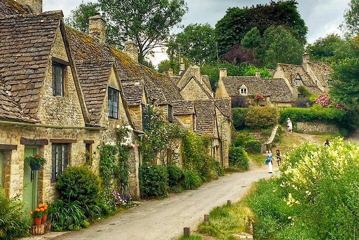 Tour a Stratford y los Cotswolds desde Cambridge por Roots Travel