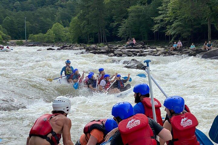 Volledig Ocoee River Rafting Avontuur met Catered Shore Lunch