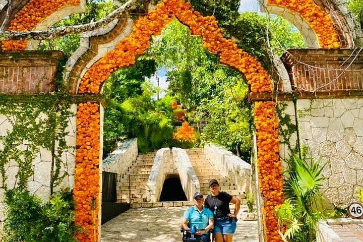 Xcaret Plus Ticket with Round-Trip Transportation from Cancun