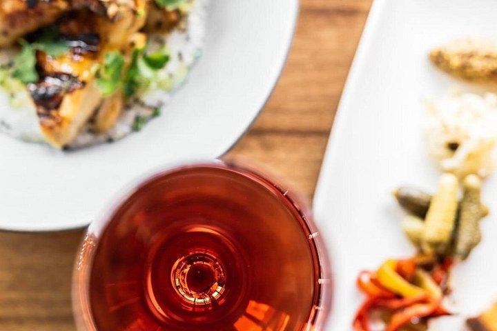 Wine Pairing Fundamentals with Napa Sommelière