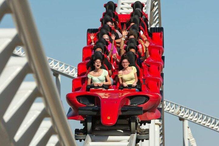 Ferrari World et Musée du Louvre + Transport en option