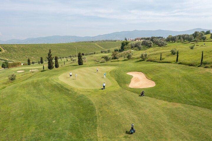 Activité de golf d'une demi-journée en Toscane avec billet d'entrée