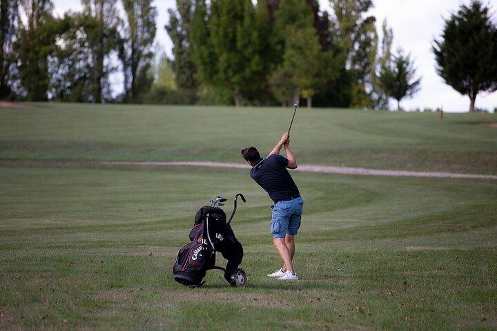 Activité de golf d'une demi-journée en Toscane avec billet d'entrée