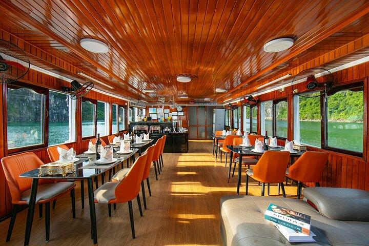 Cruceros Halong Fantasea: tour de 3 días y 2 noches desde Hanoi