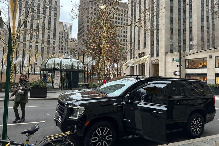 Round Trip Luxury VIP Car Service JFK, LGA, EWR All fees included
