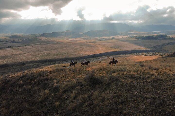 Cabalgata y asado en estancia privada - La Carrera,Mendoza