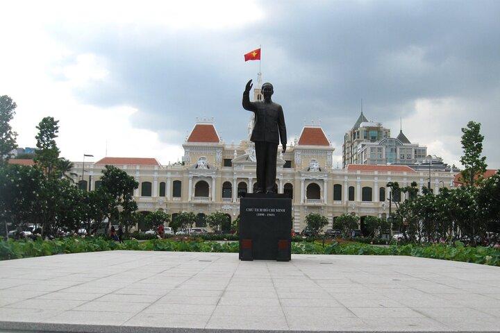 Excursão Terrestre Privada Phu My Port: Partes Invisíveis de Saigon