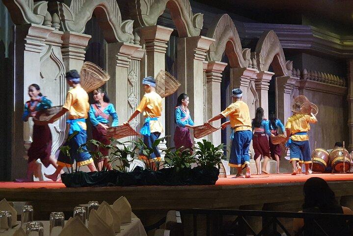 Siem Reap Apsara middagsshow og hotelafhentning