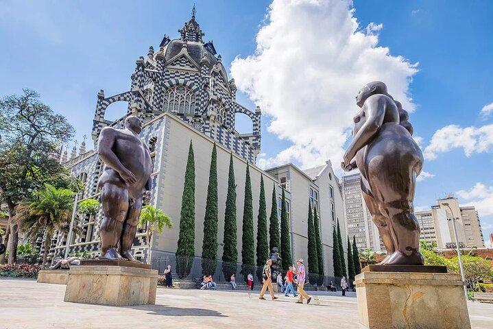 Colombia Medellín Cartagena Isla Majagua Excursión de 7 días desde Bogotá