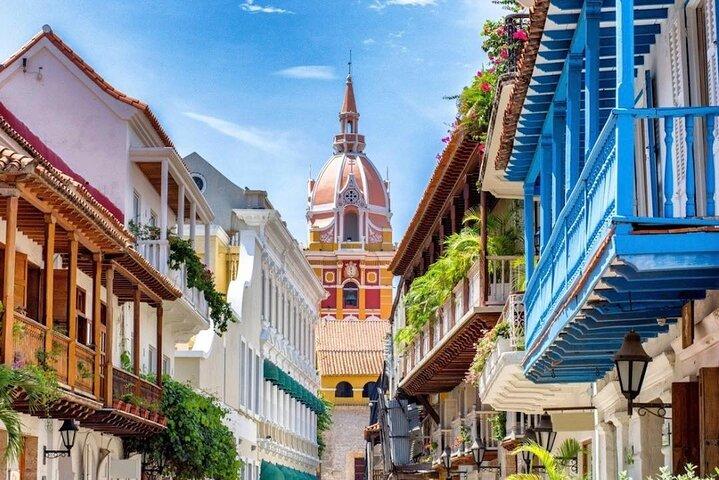 Colombia Medellín Cartagena Isla Majagua Excursión de 7 días desde Bogotá