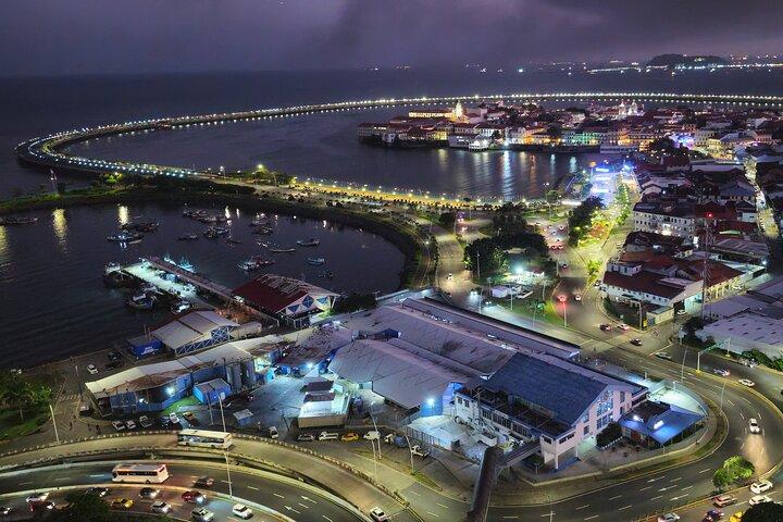 Day End Tour: Hoteller i nærheden af Amador Causeway & Sabroso Panama