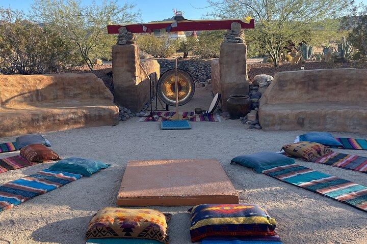 Desert Nature Walk, Cacao Ceremony och Soundbath i Joshua Tree