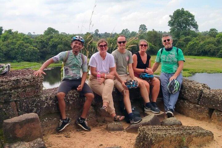 Ciclismo dos Templos de Angkor inclui almoço e lanches