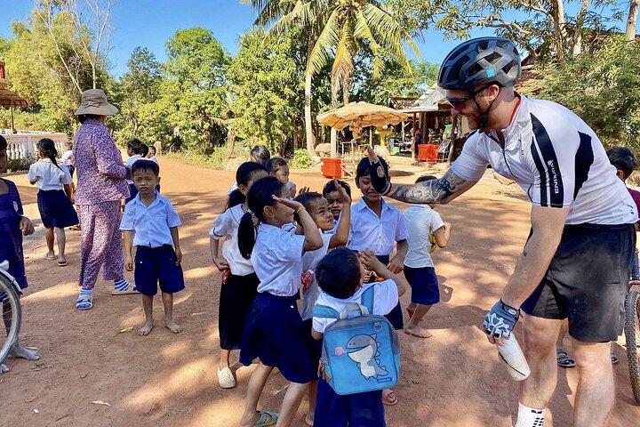 Ochtenddorp & fietservaring op het platteland – Siem Reap