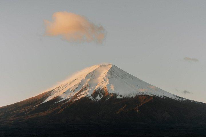 英語ガイド付きプライベート富士山と箱根ツアー