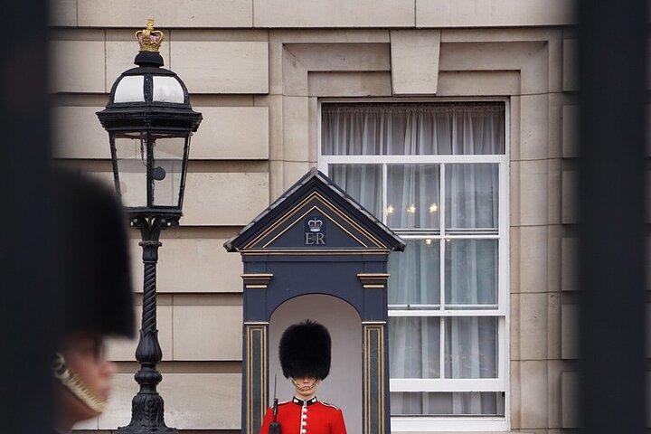 Changing of The Guards with Royal Walks