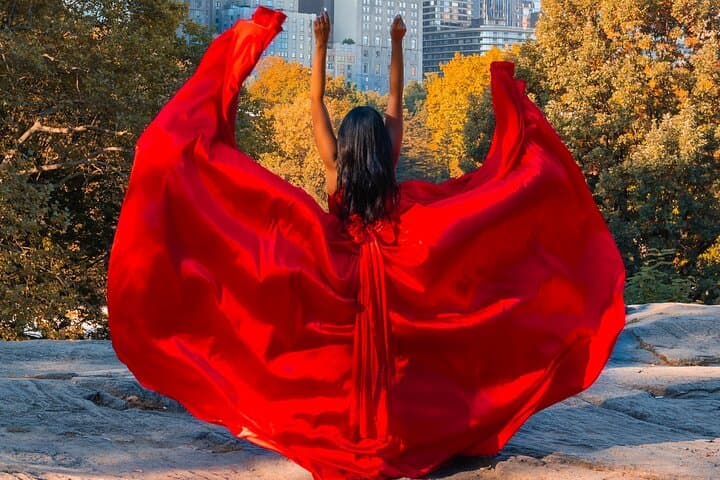 New York Flying-dress photoshoot with iconic NYC views