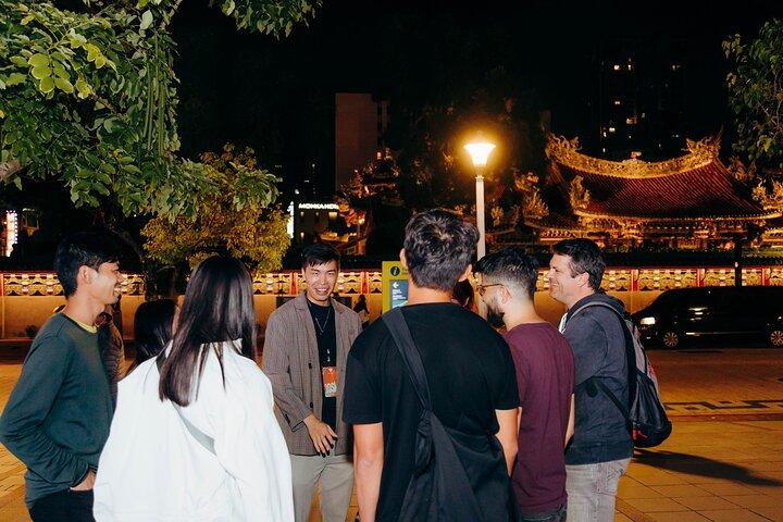 台北グルメ ツアー : 夜市とコンビニエンス ストア (食事込み)