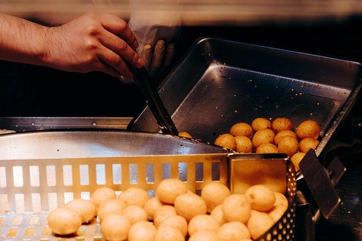 台北グルメ ツアー : 夜市とコンビニエンス ストア (食事込み)