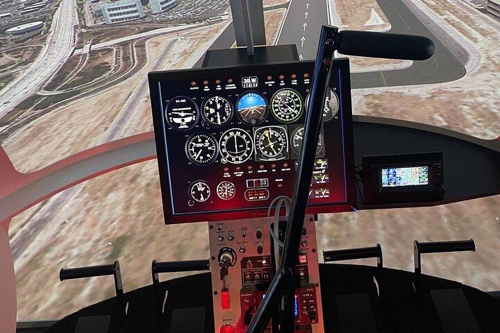 Viator Exklusiv: Ultrarealistisk Helikopter Simulator Experience