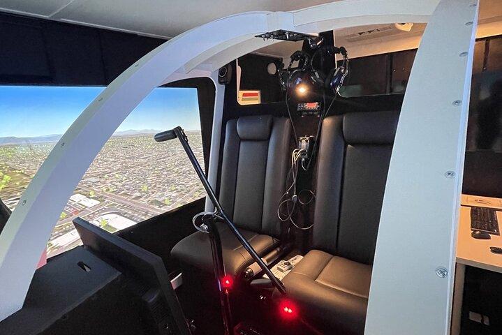 Viator Exklusiv: Ultrarealistisk Helikopter Simulator Experience