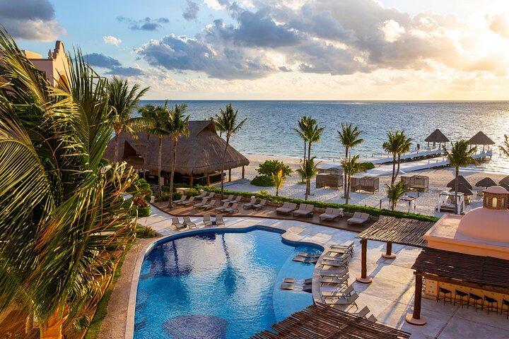 Transporte Privado al Aeropuerto de Cancún y Excellence Riviera Cancún