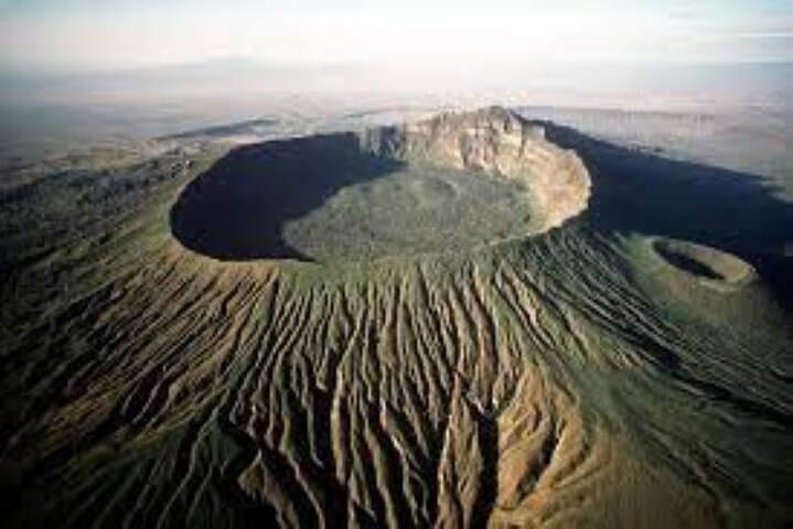 Day Trip to Mount Longonot National Park and Lake Naivasha