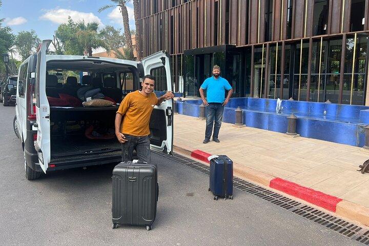Traslado privado de ida al aeropuerto desde / hacia el hotel en Marrakech