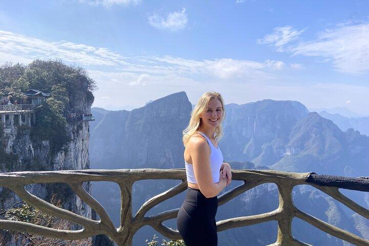Private Day Tour of Tianmen Mountain med Skywalk og verdens længste glasbundsbro