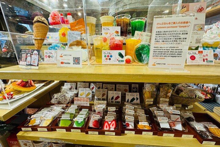東京 : 浅草の伝統的な日本食サンプル作り