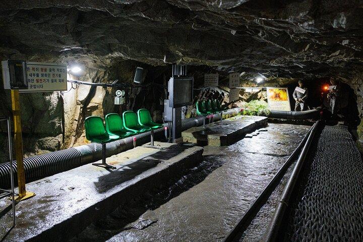 DMZ 2 ° tunnel, Pocheon Sky Bridge e tour delle cascate da Seul