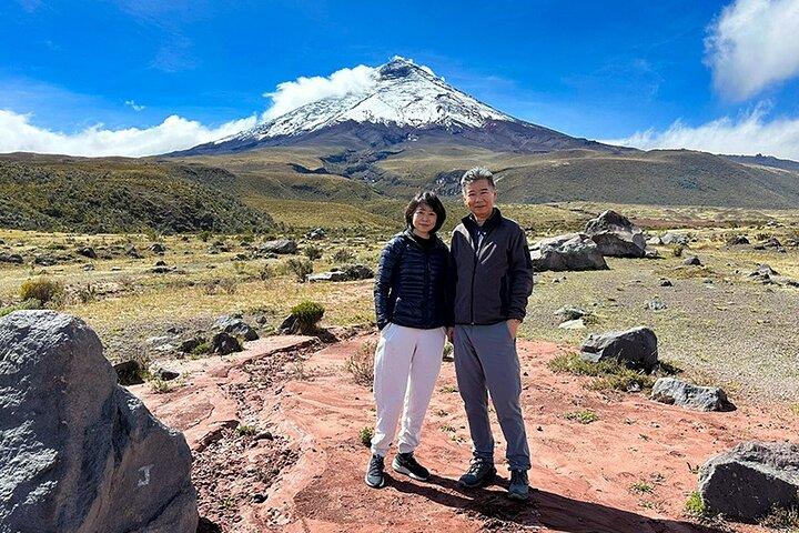 Cotopaxi & Baños Heldagstur från Quito Adventure i Anderna