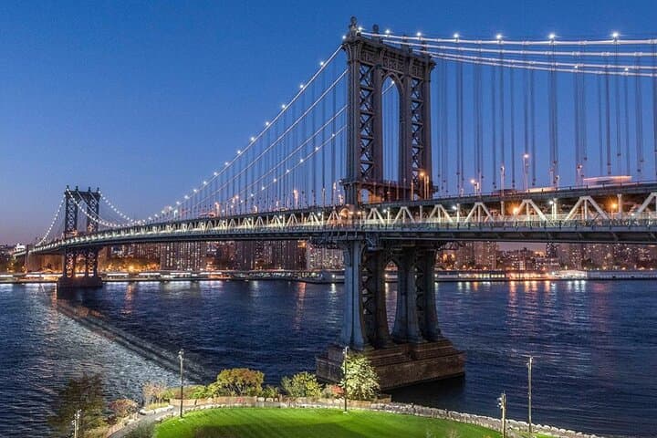 Full-Day Sightseeing Tour in New York City