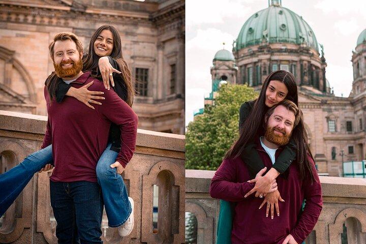 Romantisch koppel fotoshoot in het hart van Berlijn