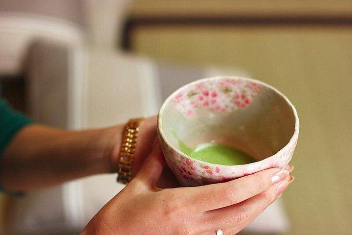 Cerimônia tradicional de café da manhã e chá