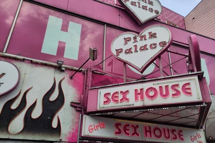 A Self-Guided Audio Tour of Hamburg‘s Red Light District