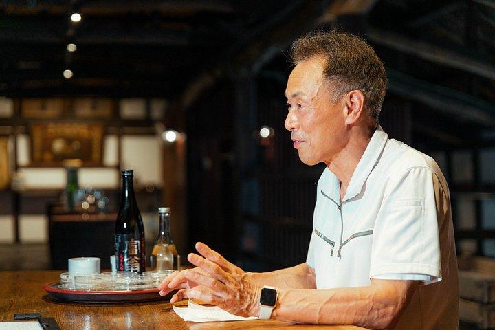 Tour privado de sake de 3 horas con el maestro cervecero de Kioto