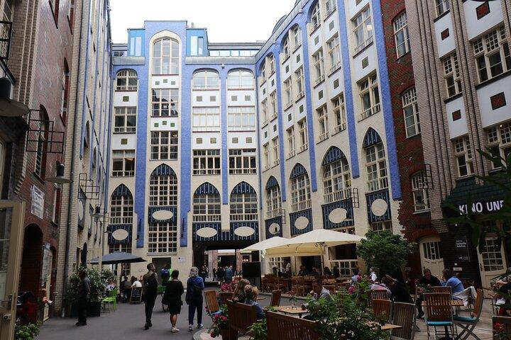 Private guided and chauffeured Tour in Berlin