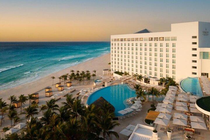 Luchthaven van Cancun en privéshuttle Le Blanc Spa Resort Cancun