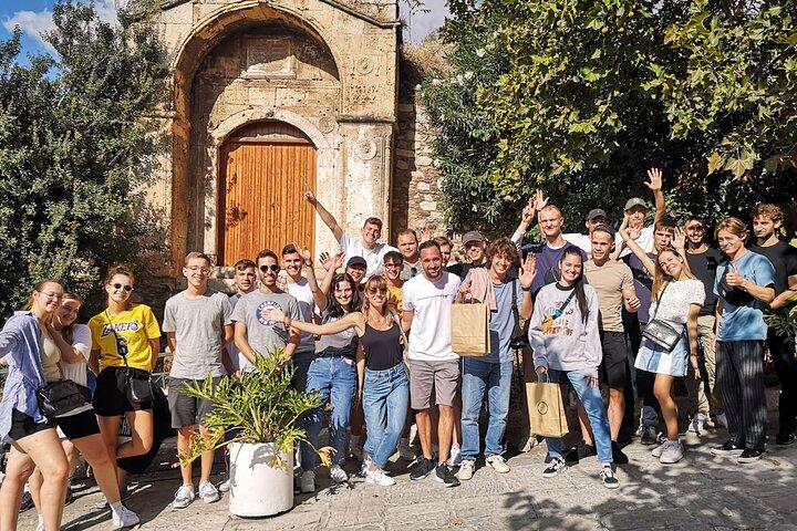 Athens Urban Treasure Hunt w Food Stop