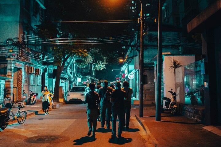 地元の近所を巡る広州夜のグルメ ツアー