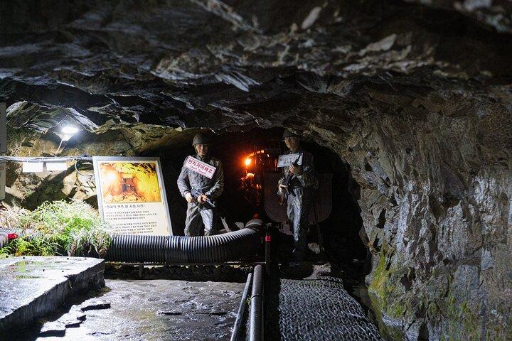 DMZ 2 ° tunnel, Pocheon Sky Bridge e tour delle cascate da Seul