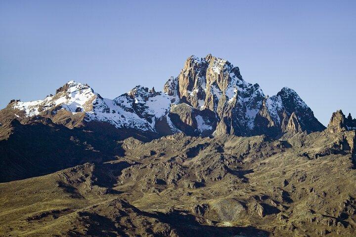 5 jours d'escalade du mont Kenya via la route Chogoria Sirimone