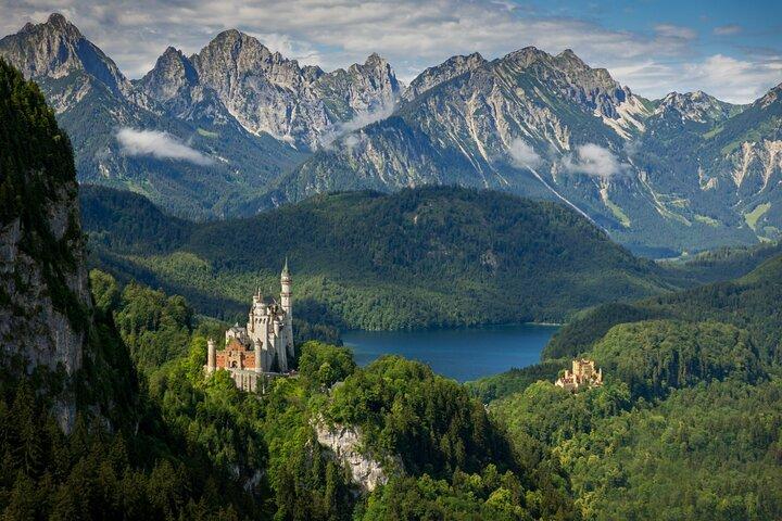 Tour privado por Neuschwanstein y Hohenschwangau: Múnich o Füssen