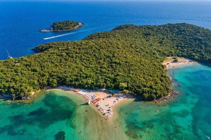 8 - Visite privée d'une journée : Météores, Syvota, Parga, Corfou et Péloponnèse