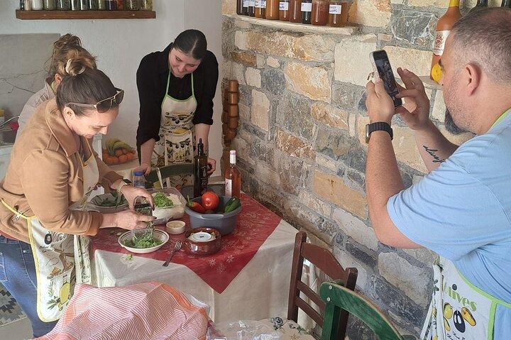Kretische Aromen - Kochunterricht und Wein Olivenöl Verkostung