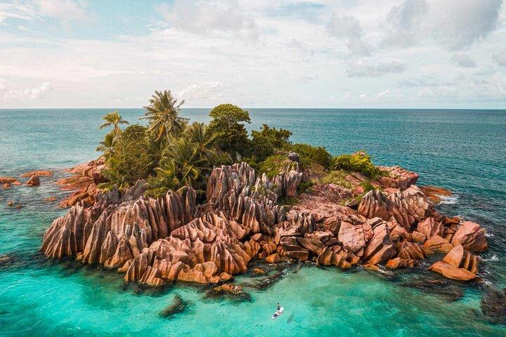 半日キュリューズ島とサンピエール島セーシェル