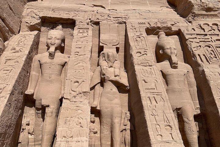 Private luxurious in Egypt GEM pyramid cruise Flight